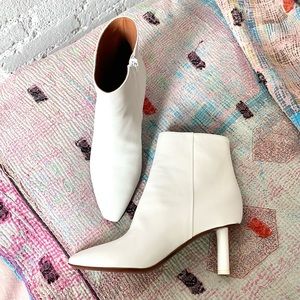 Vetements Low-Heel Lighter Ankle Boots in White Leather EU 36 / US 6